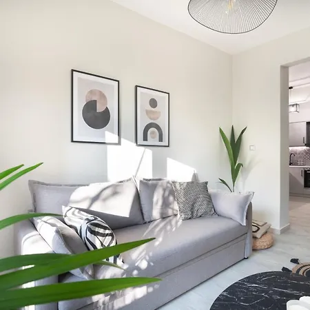 Apartment Eleven - Cozy With Garden Athens
