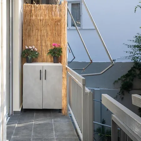 Eleven - Cozy With Garden Apartment *